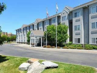Microtel Inn & Suites By Wyndham Bloomington Msp Airport Экстерьер фото